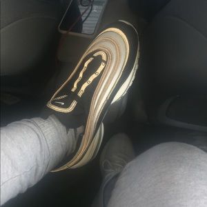 Meet your Posher, Gerald